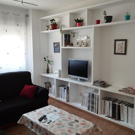 Apartamento Luminoso Y Nuevo En Madrid Rio エクステリア 写真